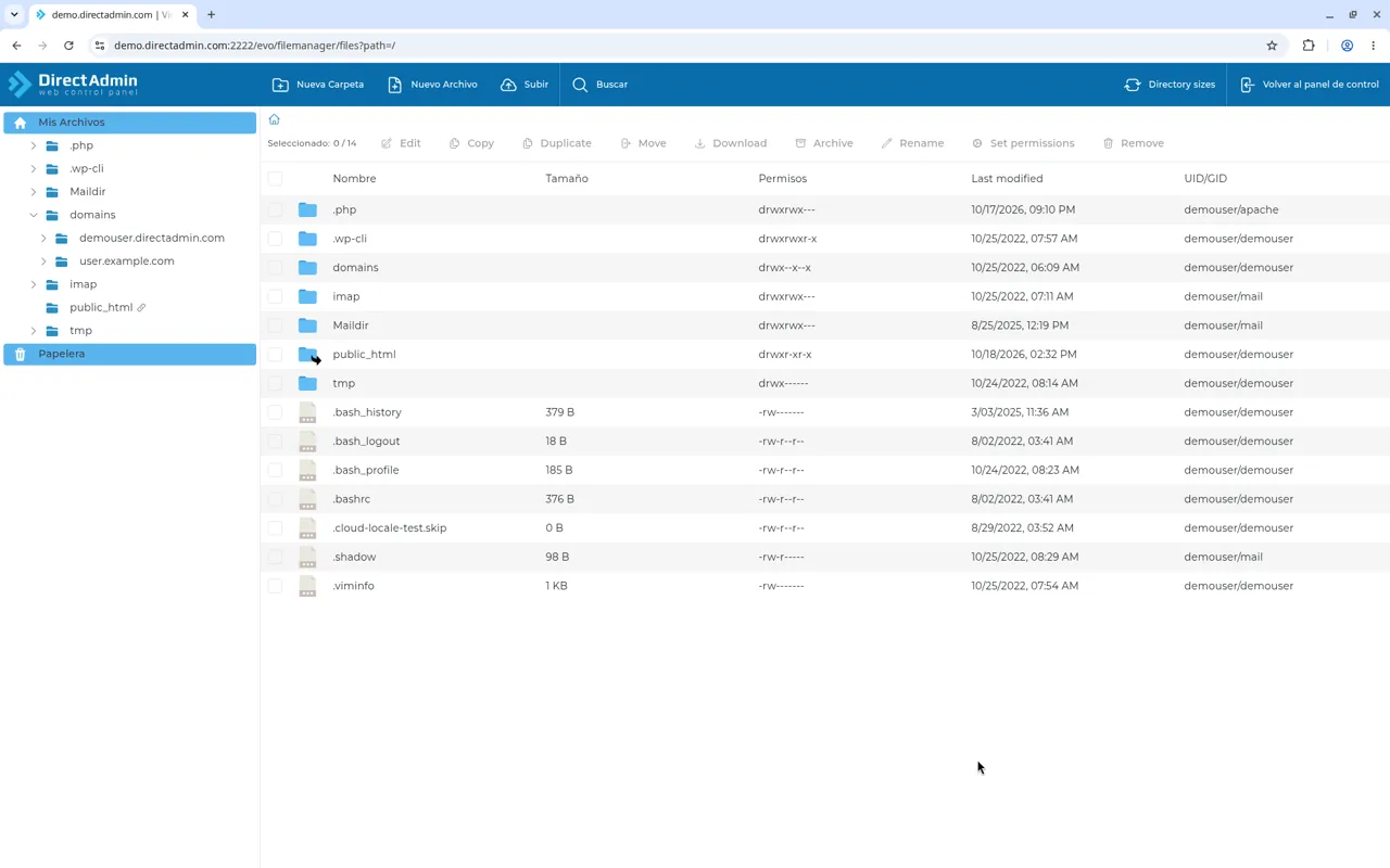Raíz del administrador de archivos, con las carpetas domains, public_html, Maildir e imap, y la barra Edit, Copy, Rename, Set permissions y Remove.