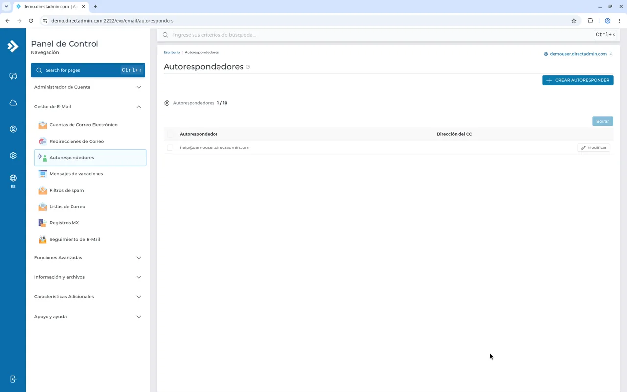 Lista Autorespondedores con las columnas Autorespondedor y Dirección del CC, y la acción Modificar.